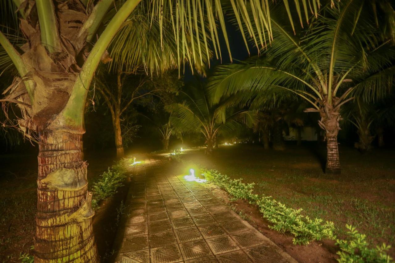 Subaseth Villa Anuradhapura Exterior foto